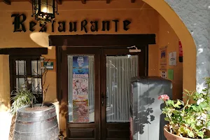 Restaurante Mesón de la Reina image