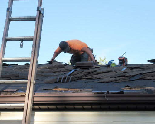 Roofing Contractor «Titan Roofing», reviews and photos, 932 Country Ln, Buffalo Grove, IL 60089, USA