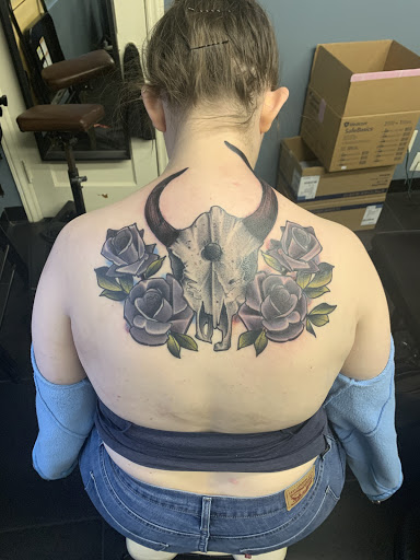 Explore arm tattoo ideas for females, creative tattoo ideas in Memphis, available at Studio 42