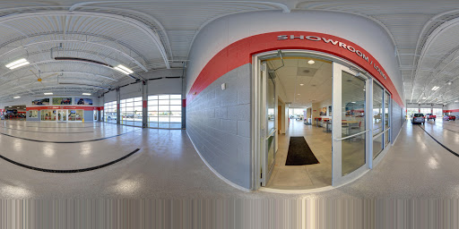 Toyota Dealer «Sam Leman Toyota Bloomington», reviews and photos, 1502 Morrissey Dr, Bloomington, IL 61701, USA