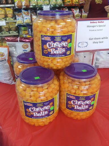 Thrift Store «Flowers Sunbeam Thrift Store», reviews and photos, 1639 Zebulon Rd, Griffin, GA 30224, USA