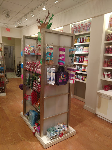 Department Store «JCPenney», reviews and photos, 303 301 Blvd W #701, Bradenton, FL 34205, USA