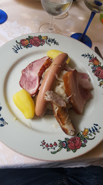 Choucroute d'Alsace du Restaurant de spécialités alsaciennes Brasserie Chez Hansi à Colmar - n°8