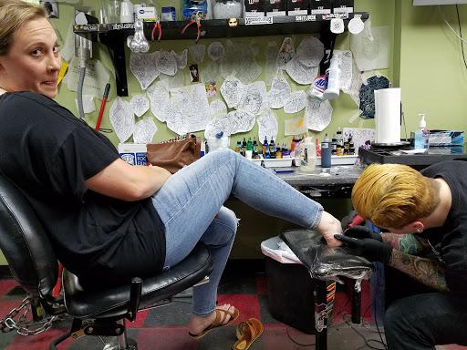 Tattoo Shop «Love Hate Tattoo», reviews and photos, 217 1/2 Alexander St, Rochester, NY 14607, USA