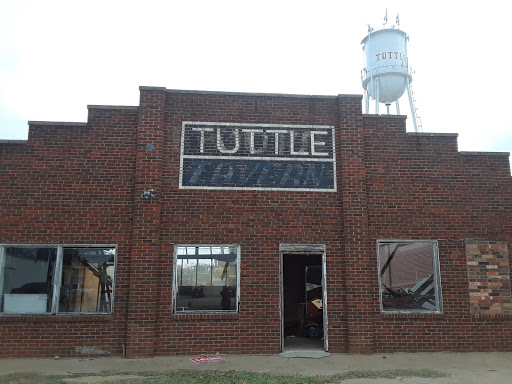 Tuttle Country Store