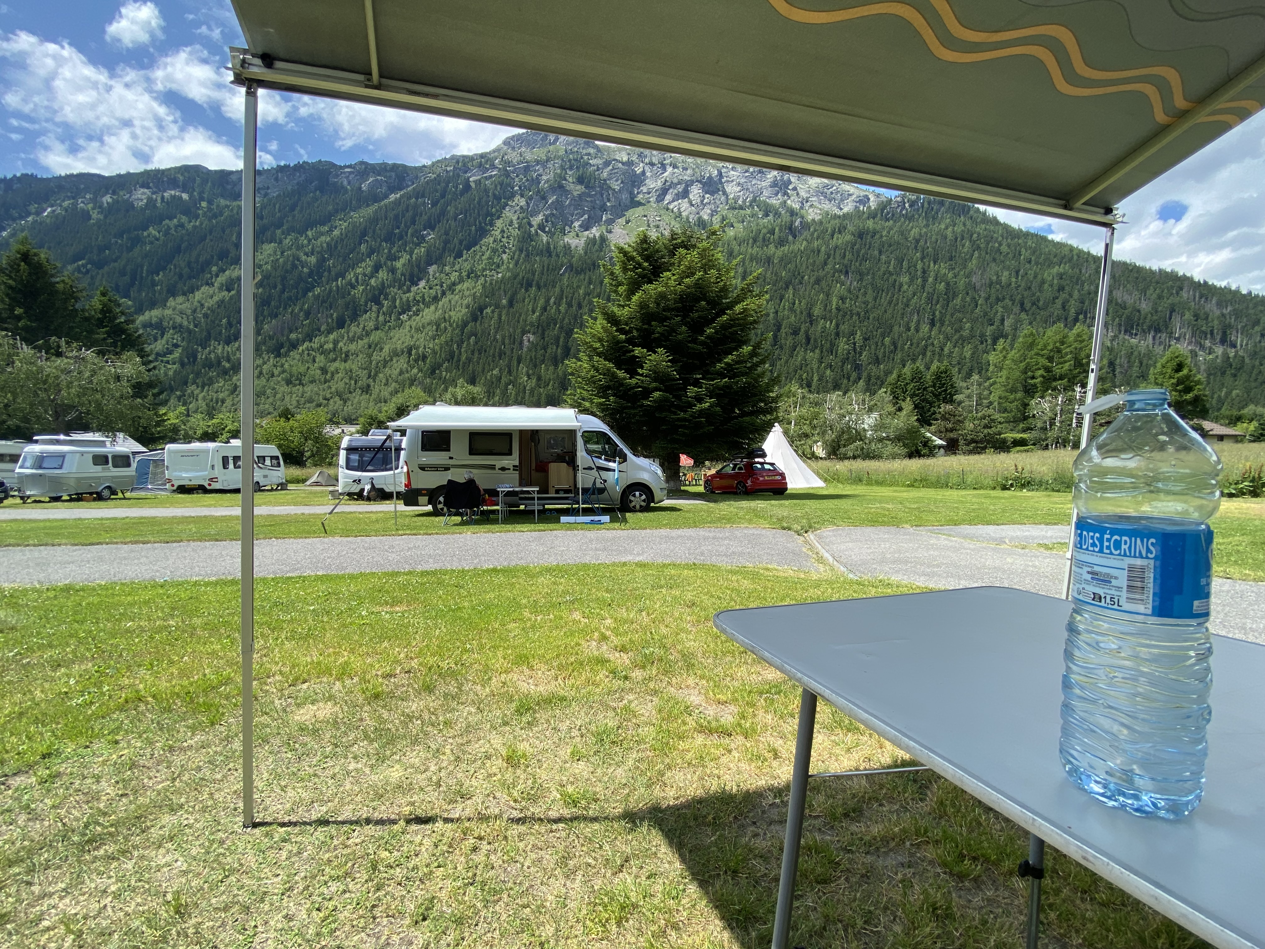 Photo n° 3 de l'avis de Roos. fait le 20/06/2023 à 15:16