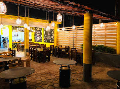 KingFisher Restaurante-Bar - De la Juventud 31, Carretera Nacional, 40600 Tlapehuala, Gro., Mexico