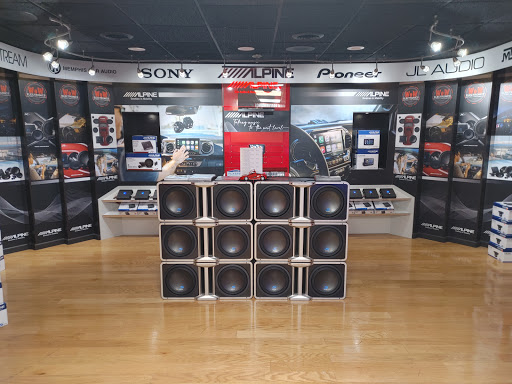 Car Stereo Store «WOW Electronics», reviews and photos, 21165 Gratiot Ave, Eastpointe, MI 48021, USA