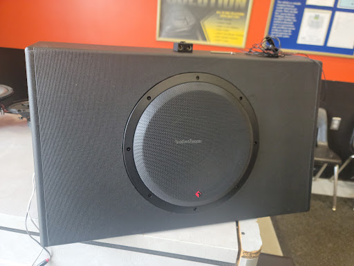 Electronics Store «Best Buy», reviews and photos, 12765 Harper Village Dr #160, Battle Creek, MI 49014, USA