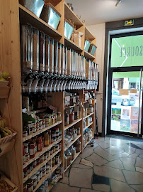 Intérieur du Epicerie et Restaurant la Table de La Ressource à Aix-les-Bains - n°5