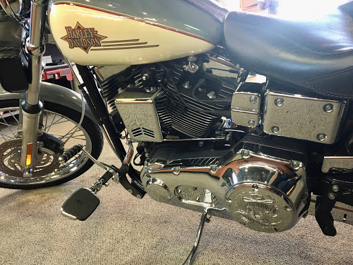 Pawn Shop «P&A Pawn And Gun», reviews and photos, 150 1st Ave E, Hendersonville, NC 28792, USA