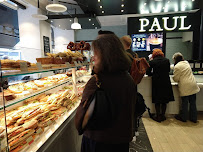 Atmosphère du Restaurant servant le petit-déjeuner PAUL à Paris - n°9