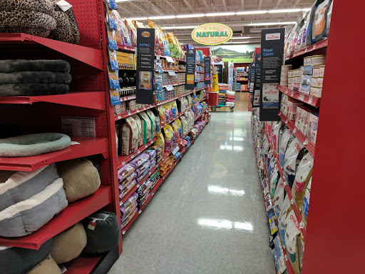 Pet Supply Store «Petco Animal Supplies», reviews and photos, 1370 Holiday Ln a, Fairfield, CA 94533, USA