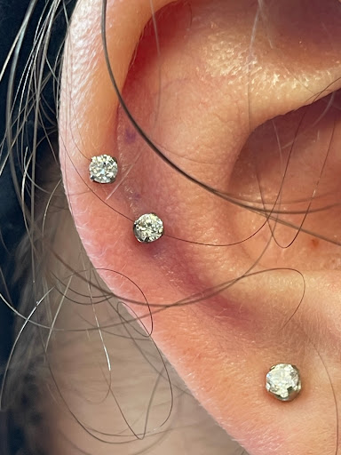 Body Piercing Shop «Deep Roots Tattoo and Body Piercing Alderwood», reviews and photos, 18920 28th Ave W, Lynnwood, WA 98036, USA