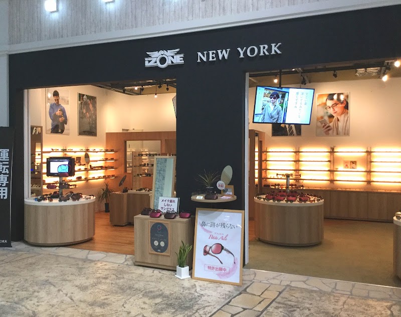 IZONE NEW YORK 岸和田カンカンベイサイドモール店