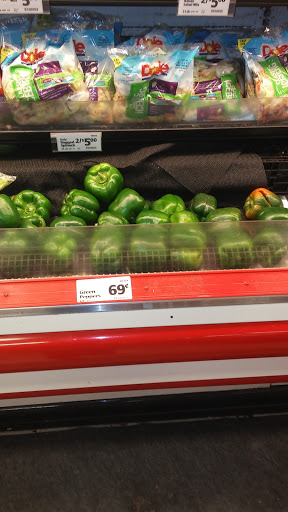 Grocery Store «Save-A-Lot», reviews and photos, 7240 S Stony Island Ave, Chicago, IL 60649, USA