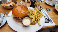 Hamburger du Restaurant brunch Clint Gare de Lyon à Paris - n°17