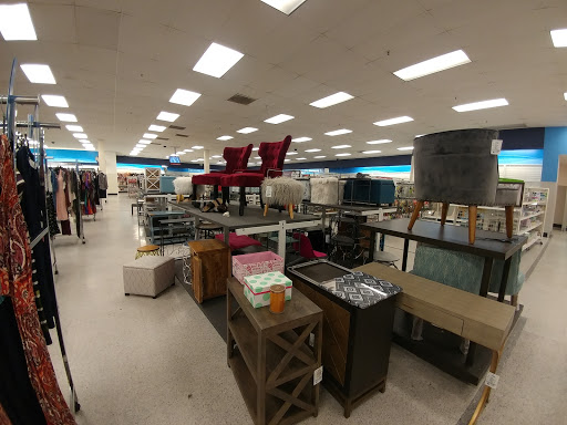 Clothing Store «Ross Dress for Less», reviews and photos, 940 N Western Ave, San Pedro, CA 90732, USA