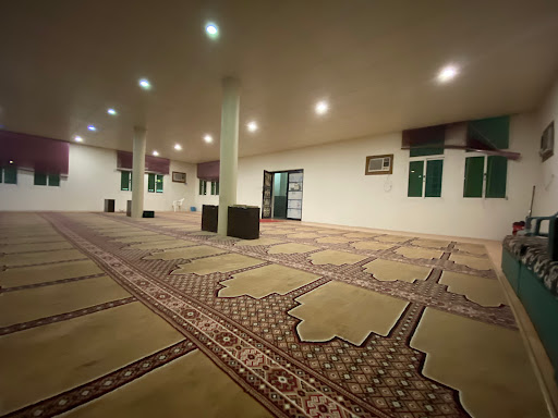 مدرسة تعليم القيادة في الخبر (الراكة) 