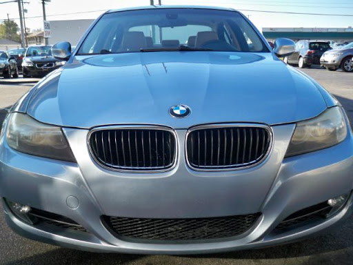 Used Car Dealer «Village Car Store», reviews and photos, 1390 Courtright Rd, Columbus, OH 43227, USA