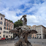 Photo n°2 de l'avis de Stejsi.� fait le 28/08/2023 à 11:19 sur le  Barberini Express Roma à Rome