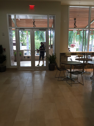Gym «Equinox Coral Gables», reviews and photos, 370 San Lorenzo Ave, Coral Gables, FL 33146, USA
