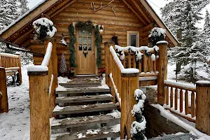 Banff Log Cabin Guesthouse image