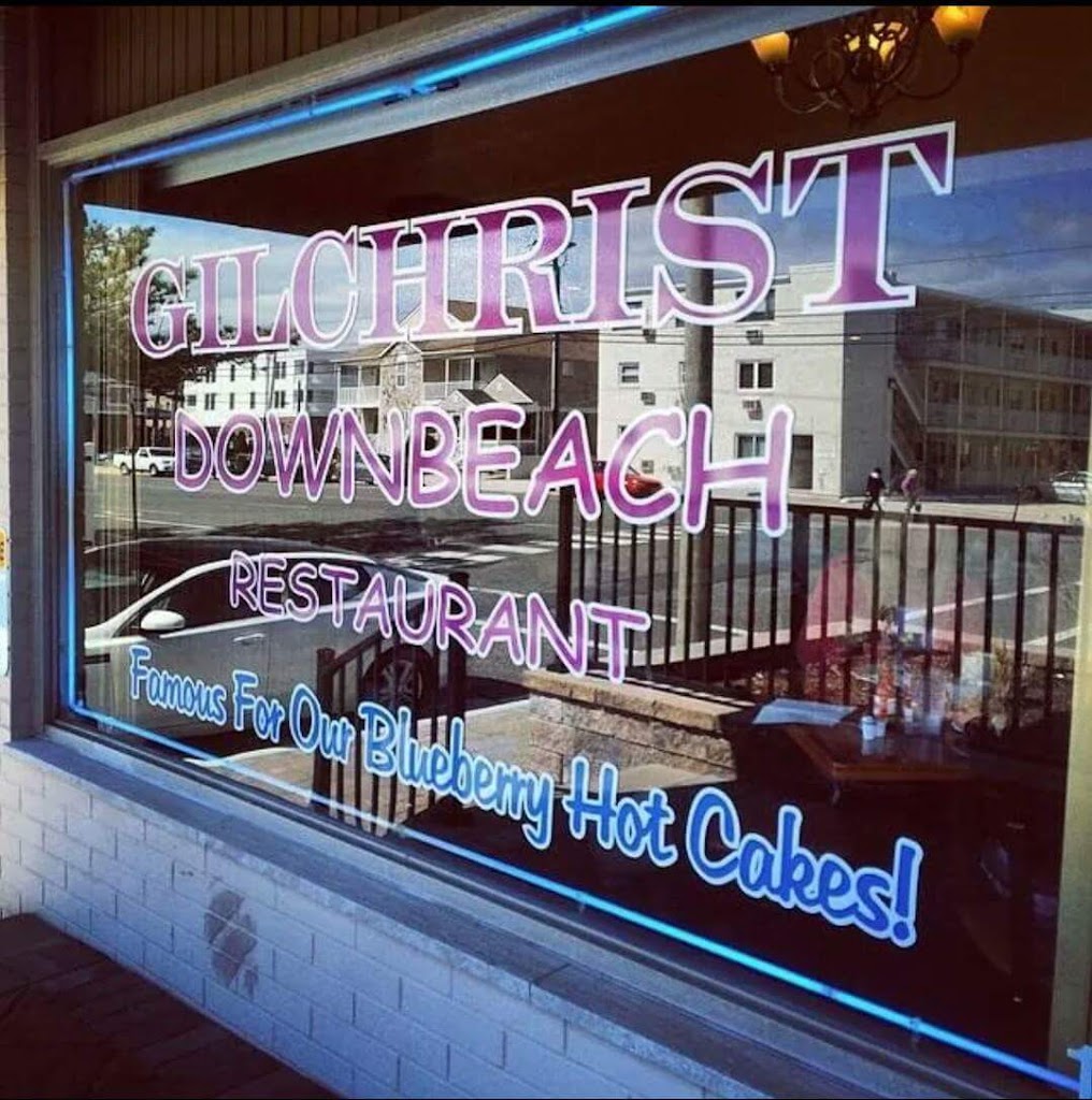 Gilchrist Downbeach Restaurant 08402