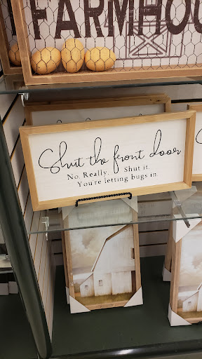 Craft Store «Hobby Lobby», reviews and photos, 6743 Transit Rd, Buffalo, NY 14221, USA