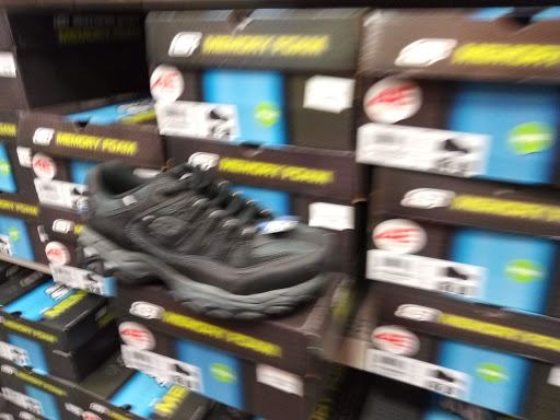 Shoe Store «Shoe Carnival», reviews and photos, 2800 SW 24th Ave, Ocala, FL 34471, USA