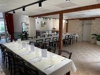 Atmosphère du Restaurant Le Moulin Cécile à Chasnais - n°7