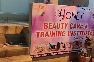 Honey beauty care and training institute image