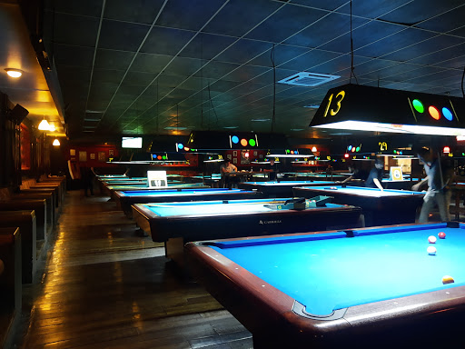 Billiards pool