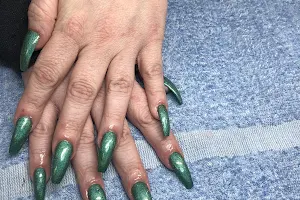 Oasis Nails image