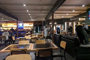 Mallacoota Bistro hotel image