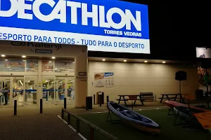 Decathlon Torres Vedras image