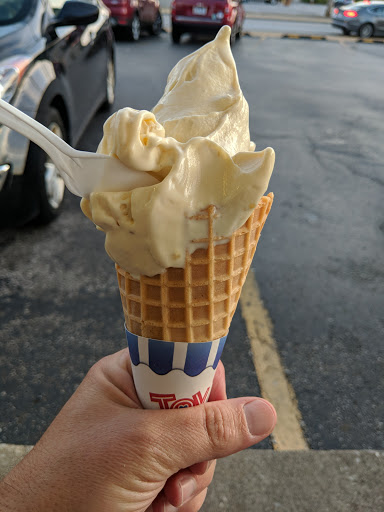 Ice Cream Shop «Stricklands Frozen Custard», reviews and photos, 2629 Bailey Rd, Cuyahoga Falls, OH 44221, USA