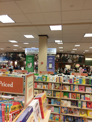 Book Store «Barnes & Noble», reviews and photos, 1451 Coral Ridge Ave # 1108, Coralville, IA 52241, USA