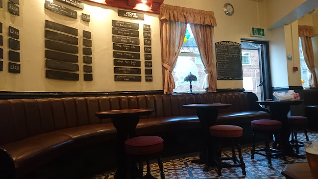 Reviews of Ye Olde Bull and Bush in Stoke-on-Trent - Pub