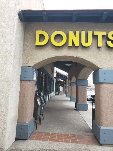 Donut Shop «Daily Donuts», reviews and photos, 18766 Amar Rd, Walnut, CA 91789, USA