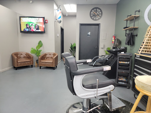 Barber Shop «GROUND ZERO MIAMI BARBERSHOP», reviews and photos, 19151 S Dixie Hwy #105, Miami, FL 33157, USA