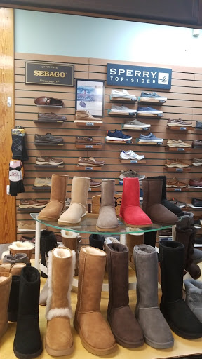 Shoe Store «Sound Feet Shoes», reviews and photos, 4711 S Croatan Hwy # 10, Nags Head, NC 27959, USA