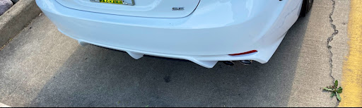 Auto Body Shop «Glenbard Auto Body», reviews and photos, 350 W Roosevelt Rd, Lombard, IL 60148, USA