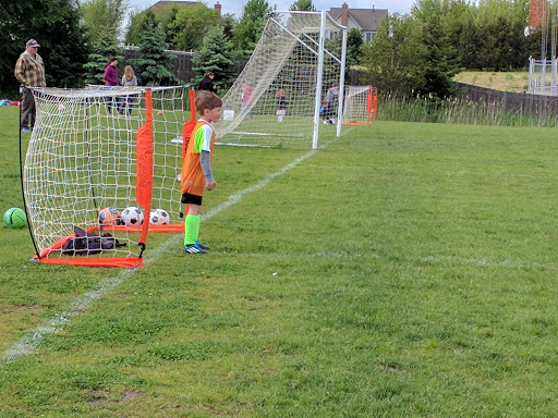 Park «Heritage Oaks Park», reviews and photos, 310 N Fairfield Rd, Hawthorn Woods, IL 60047, USA