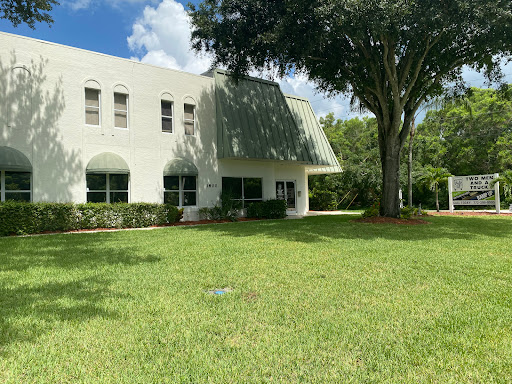 Moving and Storage Service «Two Men and a Truck», reviews and photos, 4271 NW Federal Hwy, Jensen Beach, FL 34957, USA