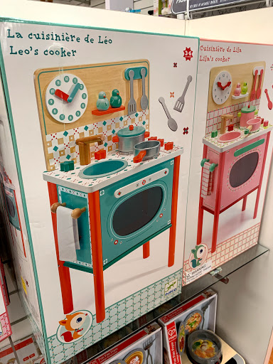 Toy Store «San Marino Toy & Book Shoppe», reviews and photos, 2476 Huntington Dr, San Marino, CA 91108, USA