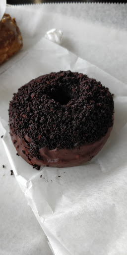 Donut Shop «Doughnut Plant», reviews and photos, 245 Flatbush Ave, Brooklyn, NY 11217, USA