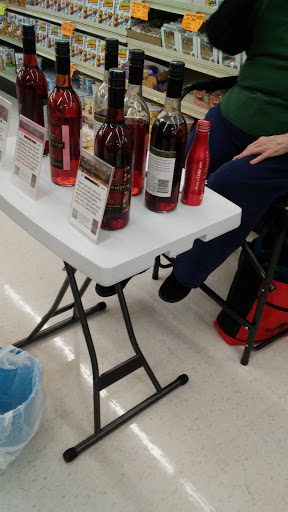 Grocery Store «Fareway Grocery», reviews and photos, 100 Euclid Ave #31, Des Moines, IA 50313, USA