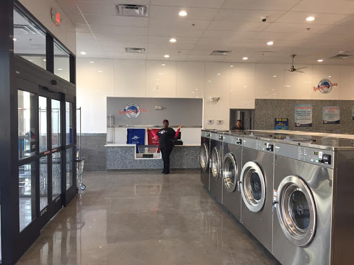 Laundromat «Pennsbury Plaza Laundry Zone», reviews and photos, 229 Plaza Blvd #32, Morrisville, PA 19067, USA