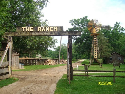 Stable «Cedar Valley Stables Inc», reviews and photos, 1492 Harding Ave, Tipton, IA 52772, USA